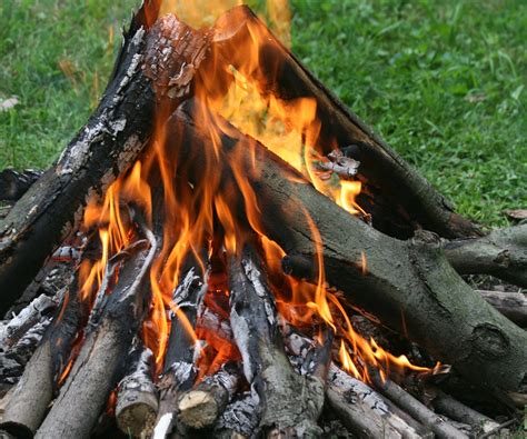 Building A Campfire 6 Steps With Pictures Instructables