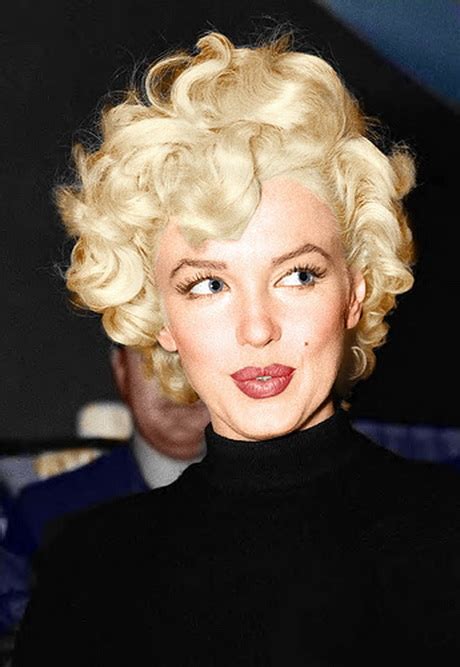 Pin Up Girl Hairstyles For Short Hair Style And Beauty