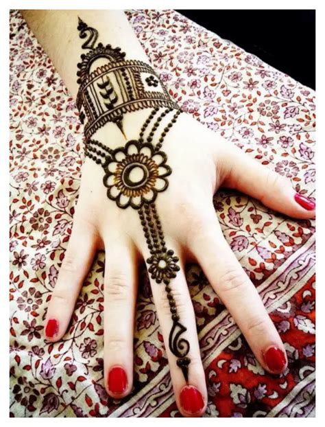 Beautiful And Simple Arabic Mehandi Designs For Girls In 2023