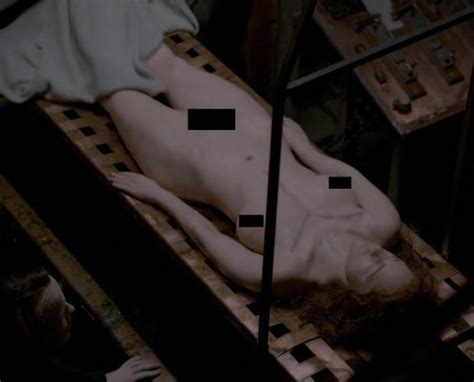 Billie Piper Strips Naked In Full Frontal Resurrection Scene In Penny Dreadful Daily Star