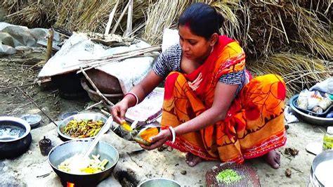 Rural Women Cooking Ll Delicious Kachur Dalna Ll Indian Village Food