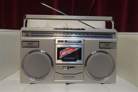 Sharp Gf 5252 Ghettoblasterboombox 80s Rare Stereo Working Cassette