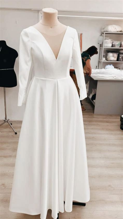 Minimalist Satin Wedding Dress Long Sleeves Simple V Neck Open Back