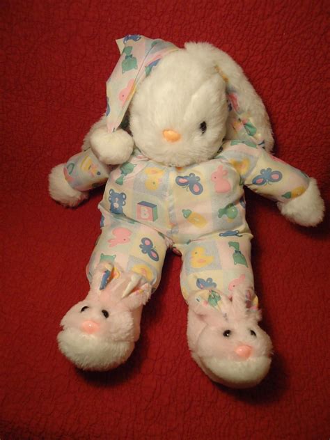 Vintage 16 Interpur Bedtime Bunny Rabbit Pjs Bunny Slippers Plush