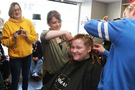 Look Anglesey Womans Close Shave In Memory Of Pal Ben Calveley