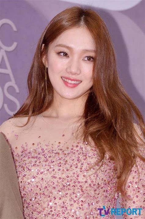 Doctorstaki karakteri hakkında, aslında jin seo woo'nun karakteriyle benimki ile tamamen çok farklı. Fans Come To Lee Sung Kyung's Defense After Others MOCK ...