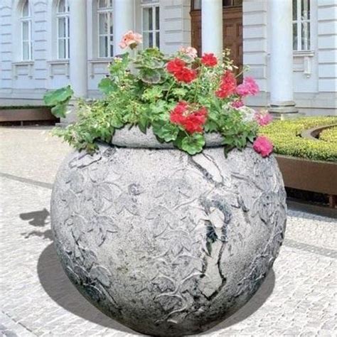 Natural Outdoor Decorative Stone Planters For Garden Rs 600 Square