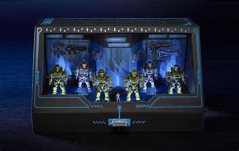 The Blot Says Sdcc 2020 Exclusive Halo Mega Construx Master Chief Micro Action Figure Set By