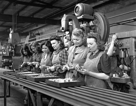 Women In Factories During Ww2