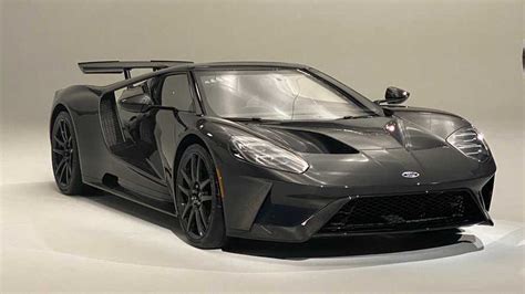 Ford Gt Liquid Carbon Edition Adds Horsepower Drops Jaws