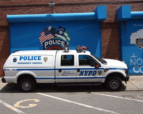 P043s Nypd Emergency Service Squad Police Vehicle Bronx New York City