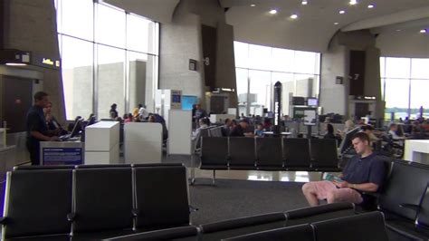 A Video Tour Of Washington Reagan National Airport Terminals A B And