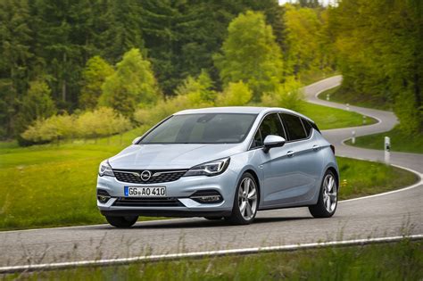 Opel Astra Restylée 2019 Prix à Partir De 22 700