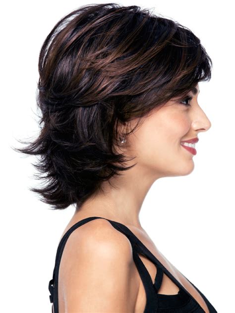 This easily directs you towards layered hairstyles that are compatible with your current hair size. 15 Gratifying Chic Medium Hairstyles For Summer Time ...