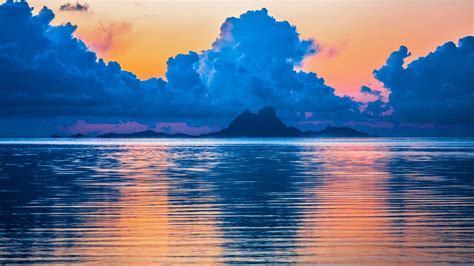 Sunset Over Bora Bora French Polynesia Windows 10 Spotlight Images