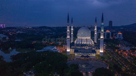 Aerial View Of Shah Alam Mosque Malaysia Stock Image Image Of Asia