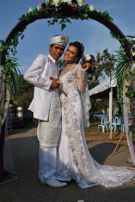 Selamat pengantin baru buat nurus sa'adah bt hashim dengan sufrizal b. Ana Lyana's blog ©: selamat Pengantin Baru Anil n Zam