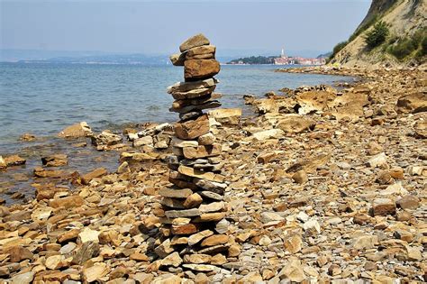 Hd Wallpaper Cairn Stone Tower Pyramid Stones Even Stow Balance