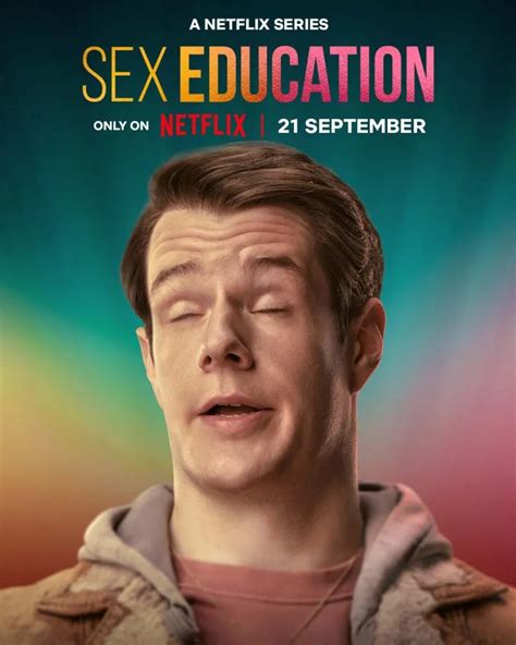 sex education 4 i protagonisti ritratti nei nuovi sensuali poster dell ultima stagione