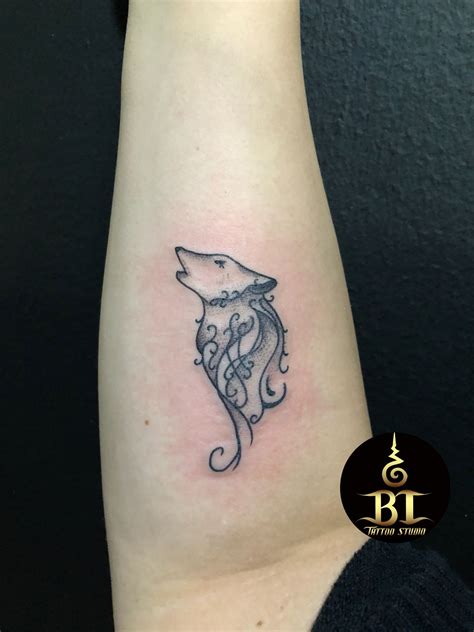 Done Minimal Wolf Tattoo By Tanadolbt Bttattoo