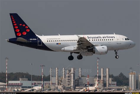 Oo Ssa Brussels Airlines Airbus A321 At Milan Malpensa Photo Id