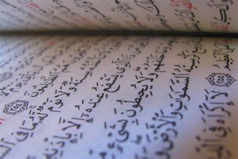 Bacaan Surah Al Quraisy Lengkap Dengan Tulisan Arab Latin Dan Artinya
