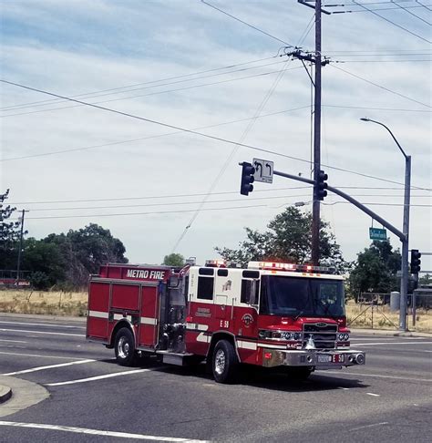 Sacramento Metro Fire Engine 50 Caleb O Flickr