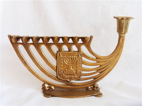 Hanukkah Menorah Vintage Brass Table Decoration Judaica Shamash