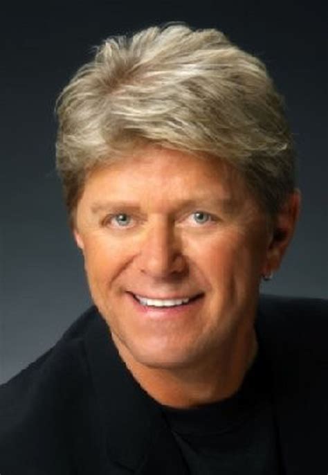 Former Chicago Lead Singer Peter Cetera Set To Perform With York