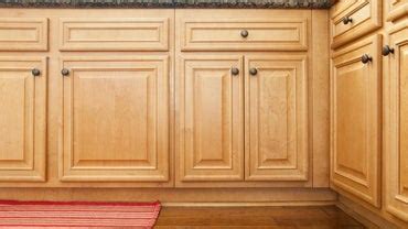 Once you've got the tops of your cabinets clean, there's a cheap kitchen staple you can use to keep them that way: What Is the Best Way to Clean Oak Kitchen Cabinets ...