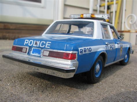 Nypd Diplomat Scale Modeldie Cast Cars