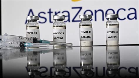 A covid‑19 vaccine is a vaccine intended to provide acquired immunity against severe acute respiratory syndrome coronavirus 2 (sars‑cov‑2), the virus causing coronavirus disease 2019. Covid-19: AstraZeneca anuncia vacina eficaz a 70%