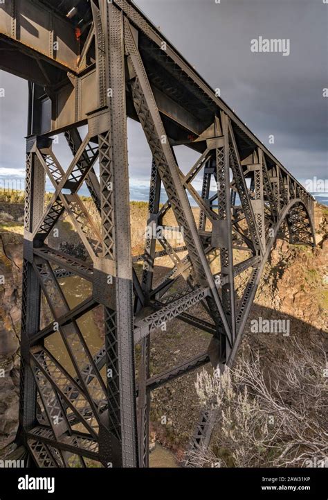 1911 Bridge Hi Res Stock Photography And Images Alamy