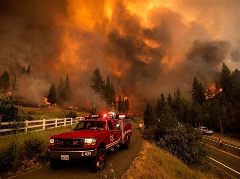 Huge Oregon Blaze Grows As Wildfires Burn Across Western Us Seattle
