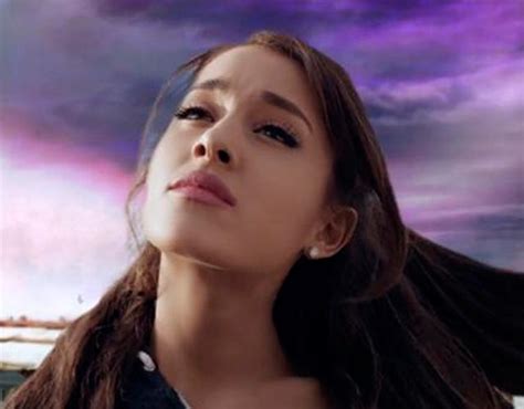 Vídeo De One Last Time De Ariana Grande Cromosomax