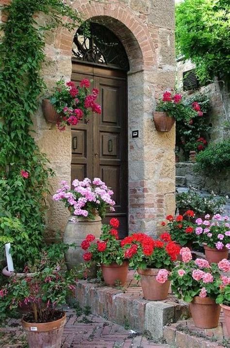 Gardening Tips For A Small Garden In The Italian Style Garten