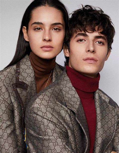 Oscar K Vogue Spain January 2018 Img Models Couple Photoshoot Poses