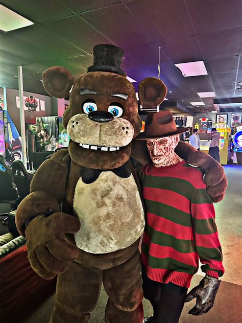 Freddy And Freddy Cosplay Know Your Meme