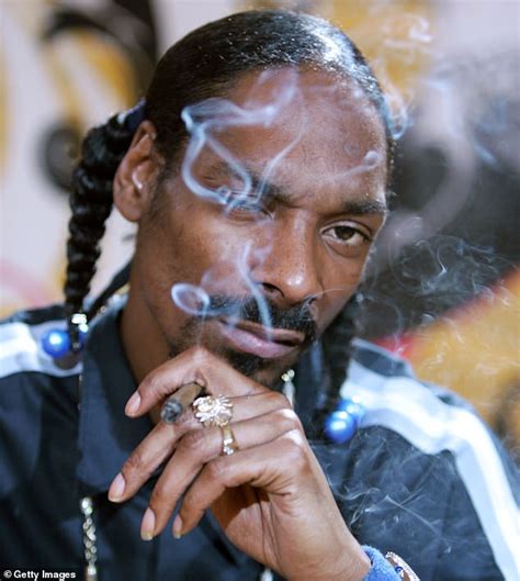 Exclusive Rapper Snoop Dogg Smokes Up To 150 Joints A Day Confirms