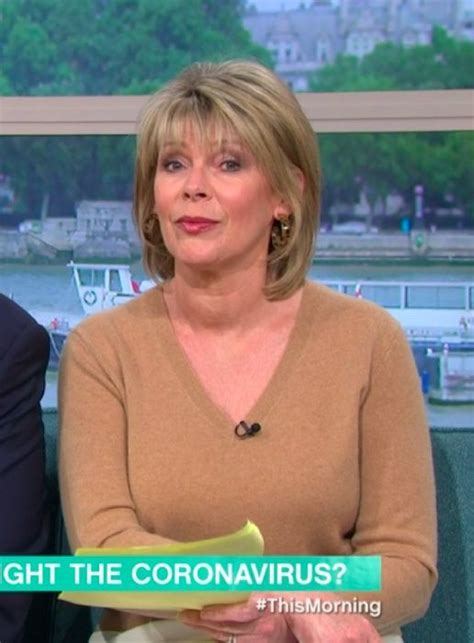 This Morning Ruth Langsford S Ultra Chic Marks Spencer Jumper Costs