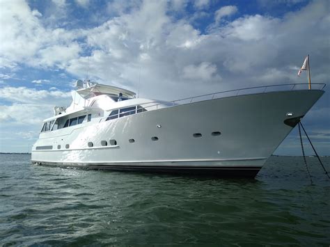 Mac Attack Motor Yacht Burger For Sale Yachtworld