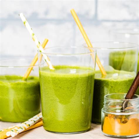 Minute Turmeric Green Smoothie Recipe Foolproof Living