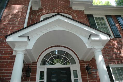 Detail Of Arched Portico Designed By Georgia Front Porch Traditional
