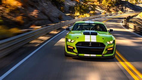 List of shelby performance specs. Ford claims 2020 Mustang Shelby GT500 does 0-60 mph in 3.3 ...