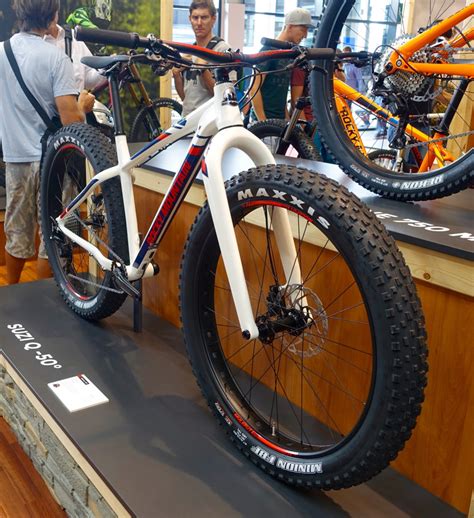 These include such specifics as rubber compound, durability, puncture protection, tread pattern, tire width and tubeless compatibility. Rocky Mountain Launches Two 27.5" Fat Bike Models at ...