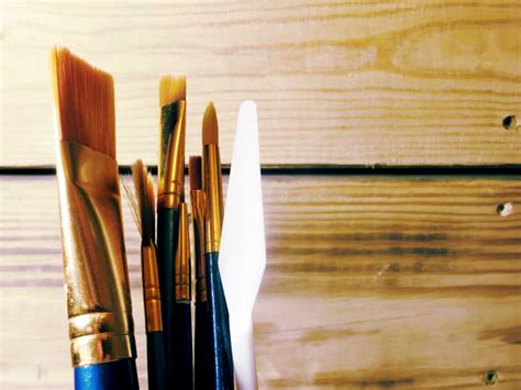 Acrylic Paint Brushes 101 Understanding Brush Types And Their Uses