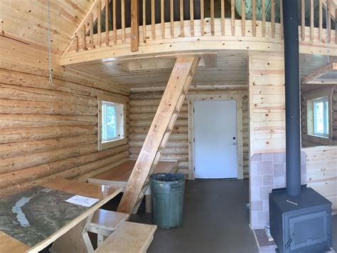 Perfectly located 30 minutes from the adorable little town of talkeetna between denali national park and the state's largest city, gate creek cabins is the ideal base camp for winter snowmachine excitement or summertime relaxation. Rainbow Trout Cabin