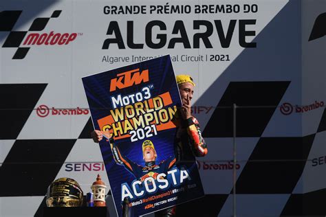 Acosta Campeón Del Mundo Con 17 Años Bagnaia Gana En Motogp En El Algarve