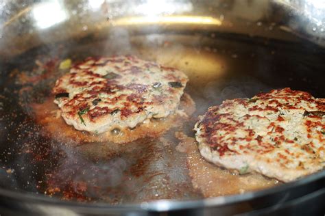 I'm sharing french's® in my life as part of a sponsored series for this is different than just eating a chicken breast burger, both great, but we prefer a ground chicken burger recipe instead of just a grilled chicken breast. Ground Chicken Burger Recipe — Dishmaps