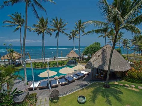 Amazing 7 Bedrooms Beachfront Villa In Seseh Bali Villas Seminyak Bali Villas Legian